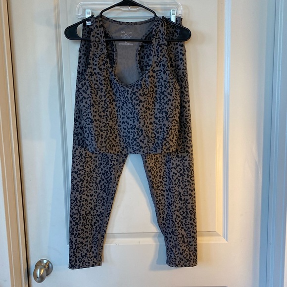 Evolution and Creation Cheetah Tank and Leggings Set, size Large - Picture 12 of 14